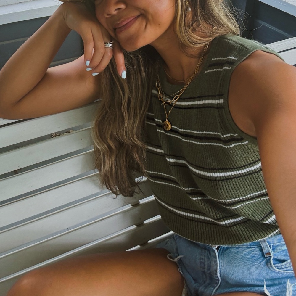 Y2K striped sweater tank